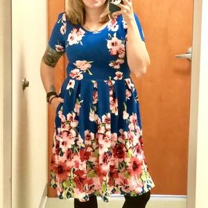 Ultra rare floral Amelia